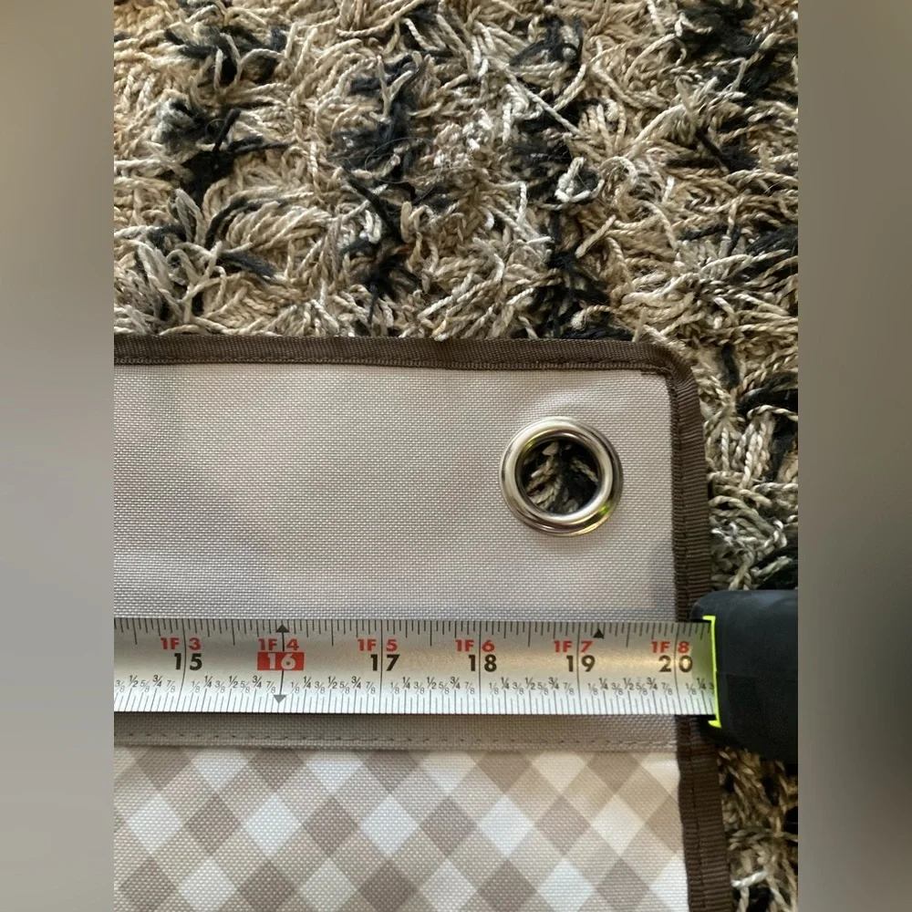 Thirty-One hang it up hanging organizer over door pocket taupe brown white check